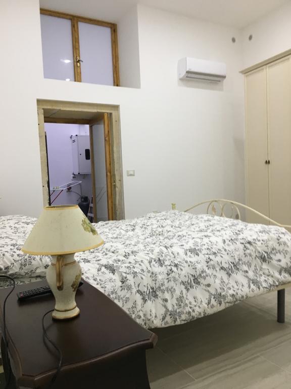 Casa Vacanze Ortigia Syracuse ภายนอก รูปภาพ